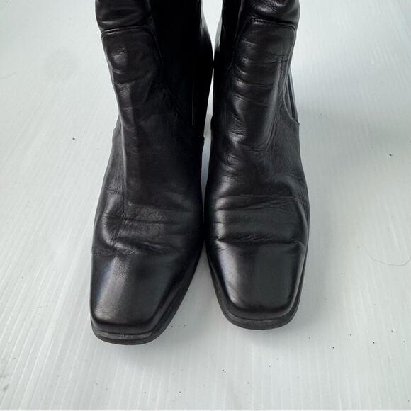 Stuart Weitzman leather knee high pull on heeled boots black size 9.5 - Picture 9 of 17